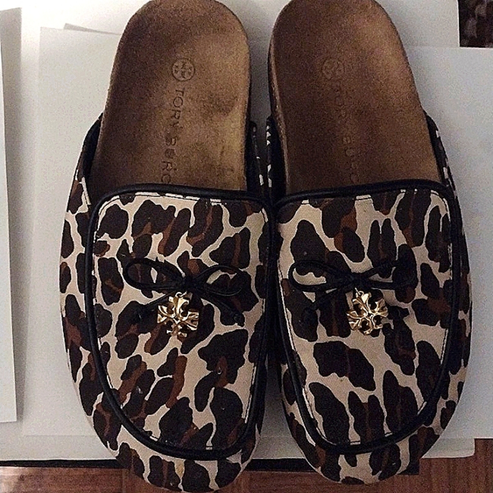 Tory Burch animal print slides